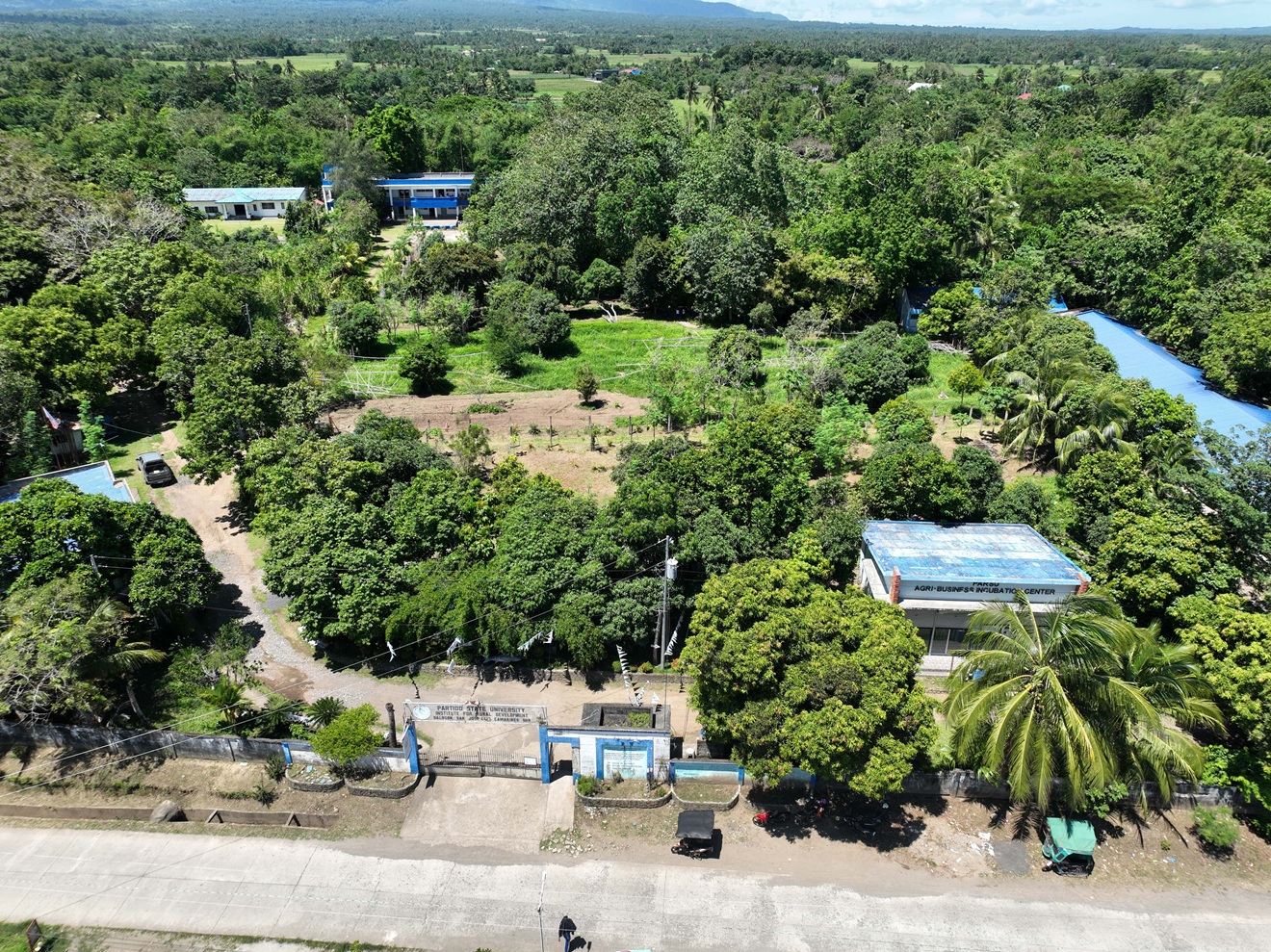 Salogon Campus Overview
