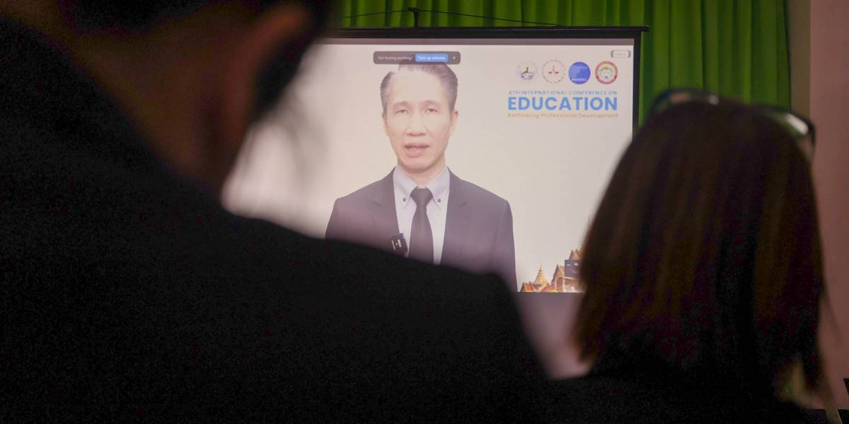 𝐏𝐚𝐫𝐒𝐔 𝐋𝐞𝐚𝐝𝐬 𝐆𝐥𝐨𝐛𝐚𝐥 𝐃𝐢𝐚𝐥𝐨𝐠𝐮𝐞 𝐨𝐧 𝐓𝐫𝐚𝐧𝐬𝐟𝐨𝐫𝐦𝐢𝐧𝐠 𝐏𝐫𝐨𝐟𝐞𝐬𝐬𝐢𝐨𝐧𝐚𝐥 𝐃𝐞𝐯𝐞𝐥𝐨𝐩𝐦𝐞𝐧𝐭 𝐚𝐭 𝐭𝐡𝐞 𝟒𝐭𝐡 𝐈𝐧𝐭𝐞𝐫𝐧𝐚𝐭𝐢𝐨𝐧𝐚𝐥 𝐂𝐨𝐧𝐟𝐞𝐫𝐞𝐧𝐜𝐞 𝐨𝐧 𝐄𝐝𝐮𝐜𝐚𝐭𝐢𝐨𝐧 